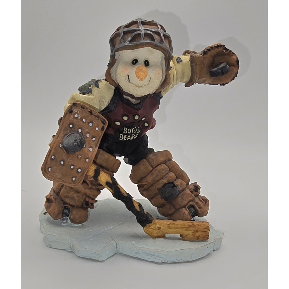 Boyds Bears And Friends "Bobby The Defender" 1998 -789